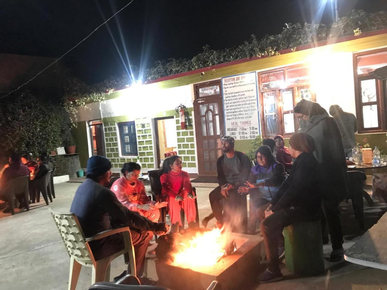 Maa Anand Mayee Guest House Panuanaula Exterior photo